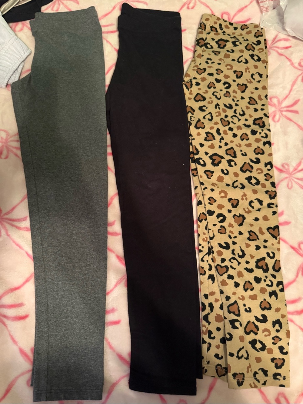 Girls 3-Pack Stretch Leggings – Gray, Black & Leopard